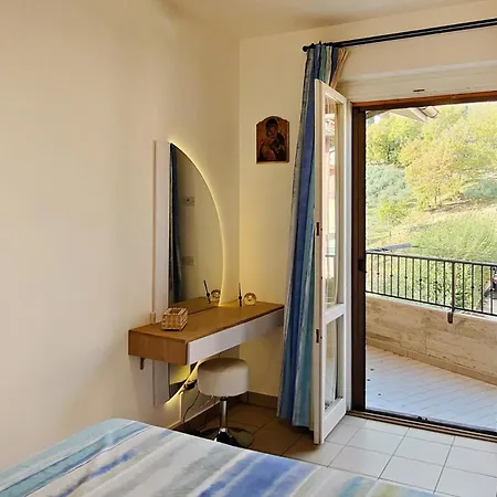 Nice Apartment In Peglio With Wifi
